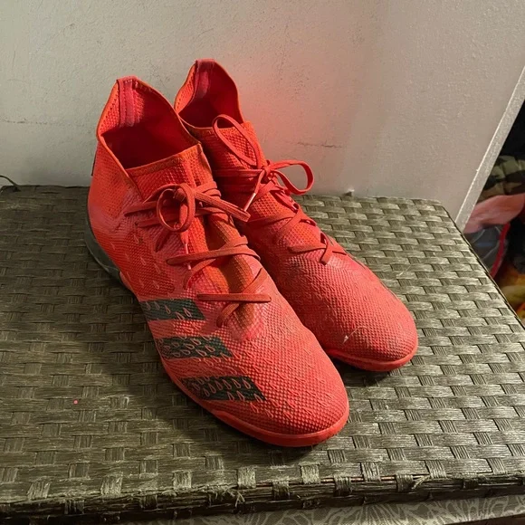 adidas Predator Freak.3 Indoor Shoes Red 13.5K - Soccer Shoes